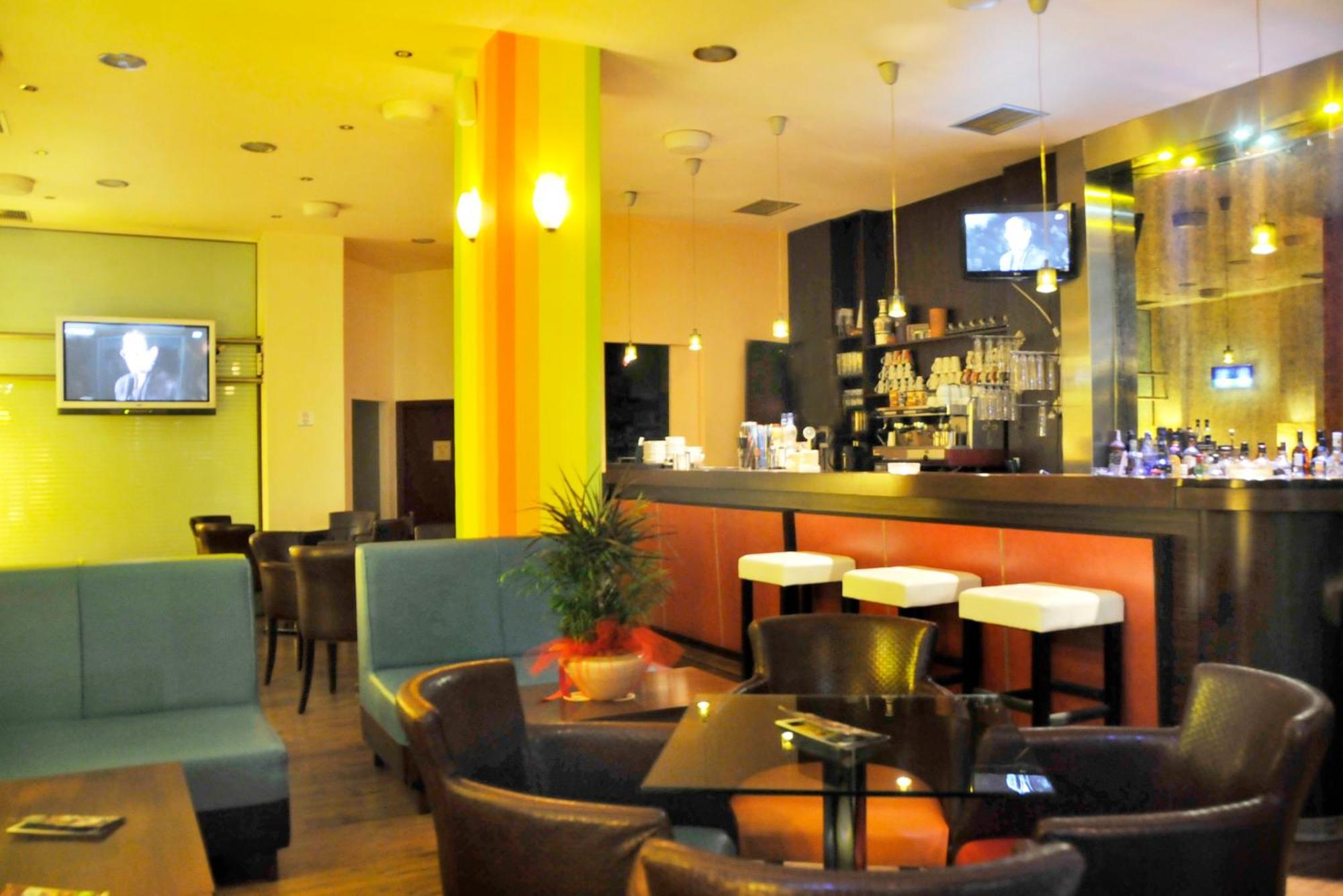 Hotel Elena Ламия Экстерьер фото
